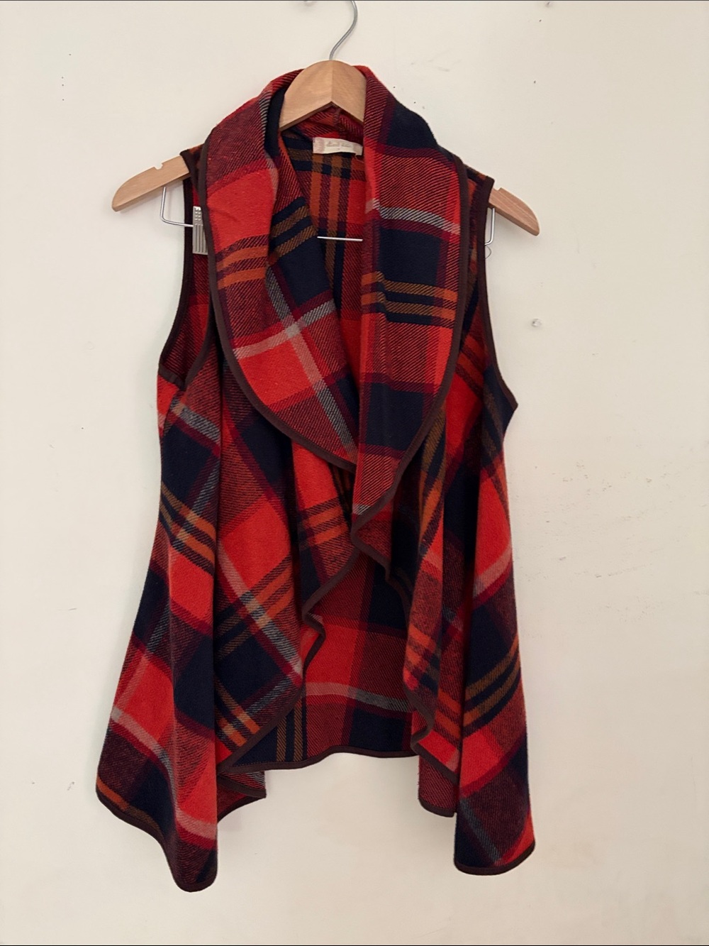 Altar’d State Plaid Draped Open-Front Vest - Red‎ Plaid